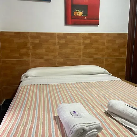 Pension La Ferroviaria Habitaciones Con Bano Privado - Sin Ascensor