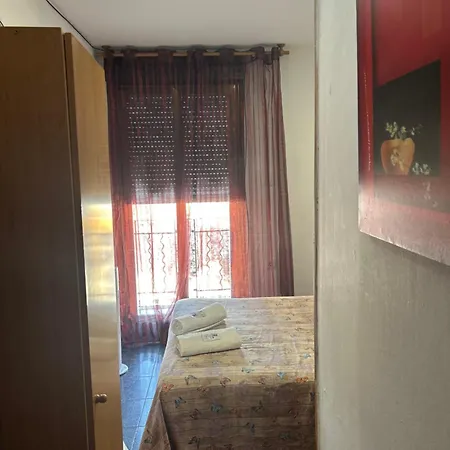 Pension La Ferroviaria - Habitaciones Con Balcon - 1 Cama Con Bano Privado-Sin Ascensor 2* Zaragoza
