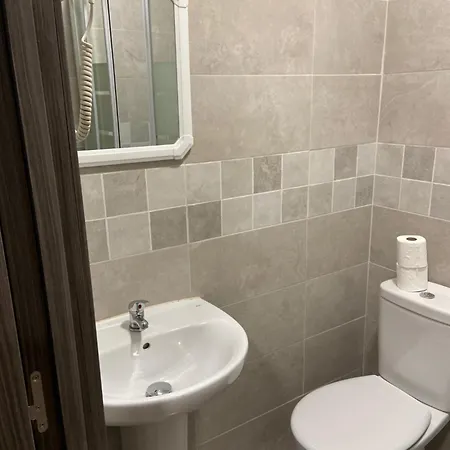 Pension La Ferroviaria Habitaciones Con Bano Privado - Sin Ascensor Zaragoza