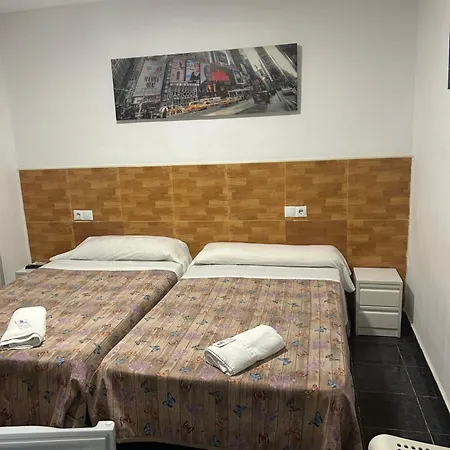 Pension La Ferroviaria Habitaciones Con Bano Privado - Sin Ascensor 2* Zaragoza