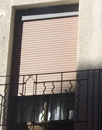 Lf - No Fumadores - Sin Ascensor 게스트하우스 3*