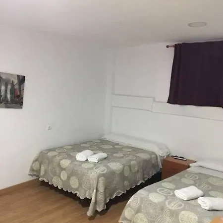 Lf - No Fumadores - Con Baño Privado - Sin Ascensor