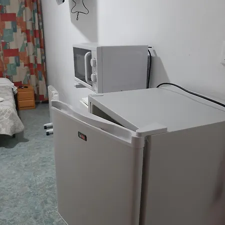 Lf - No Fumadores - Con Baño Privado - Sin Ascensor Saragoça