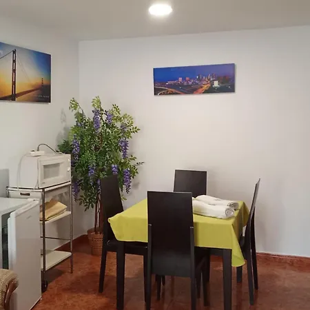 Lf - No Fumadores - Con Baño Privado - Sin Ascensor 3* Saragoça